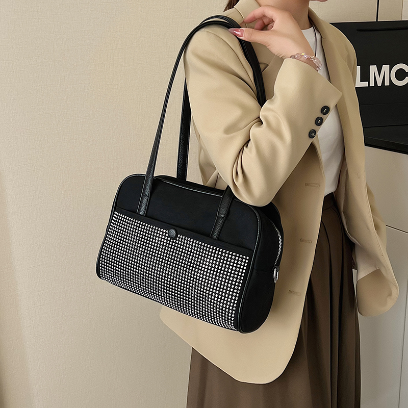 Interior Design News - ファッショナブルなラインストーンショルダーバッグ女性のための新しい大容量ジッパーデザイントートバッグカジュアルトレンド通勤ハンドバッグ