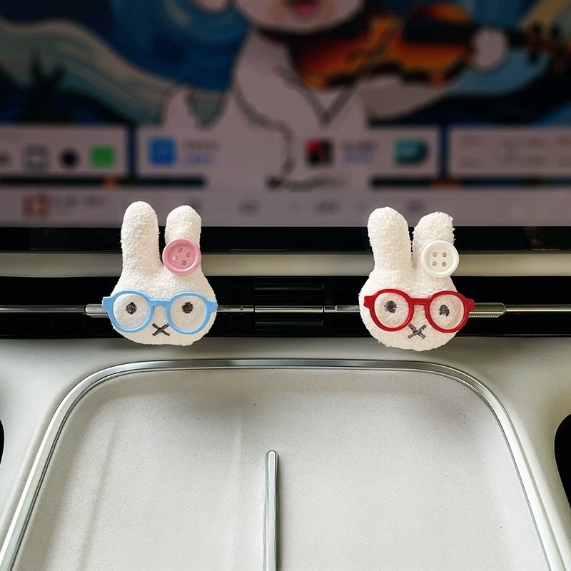 Interior Design Mockup - メガネをかけたかわいいウサギ車のエアベントフレグランスクリップアロマディフューザー自動芳香剤ACベントオーナメントインテリアデコレーション